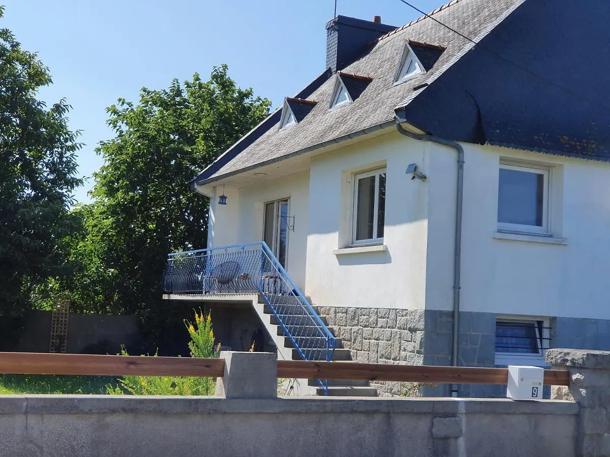 Family House With Garden Near The Sea Villa Boudilleau France